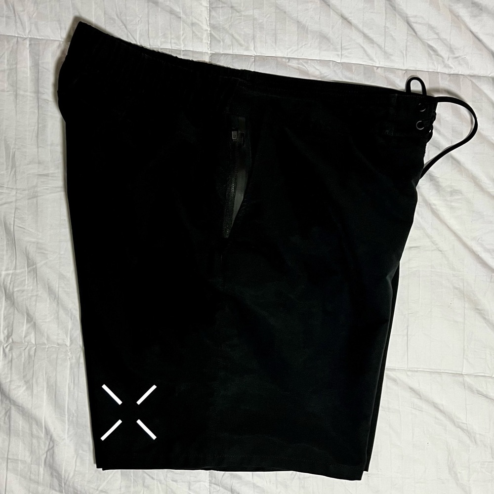 Foundation Shorts 7”